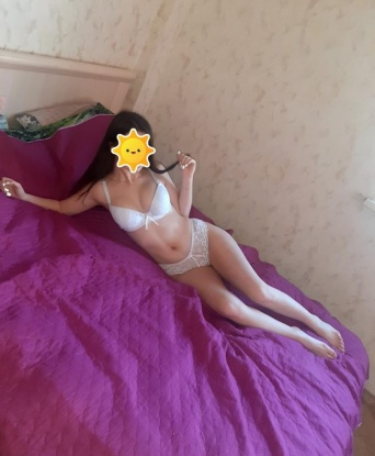 В моих нежных объятиях ты найдешь утешение и настоящий релакс. Я готова исполнить все твои самые сокровенные фантазии. 💋
🔥 Мои услуги - это настоящий горячий коктейль из страсти, эротики и удовольствия. Подарю тебе незабываемые моменты релакса, эмоциональный заряд и приятные ощущения. Моя умелая обработка оставит тебя довольным и счастливым.
🌹 Погрузись в мир наслаждения со мной и не пожалеешь! Я знаю, как доставить удовольствие и уют, как никто другой. Мои нежные руки и страстные губы сделают тебя довольным в полной мере.
💯 Доверься мне, и я открою для тебя новые грани удовольствия. Мои клиенты всегда остаются довольными и возвращаются ко мне снова и снова. Отзывы говорят сами за себя!
📸 У меня есть фото, которые доказывают, что я - не только слова. Ты увидишь настоящую красоту и сексуальность. Встречи со мной - это настоящий кайф, которого ты заслуживаешь.
⏰ Жизнь коротка, не упускай возможность окунуться в мир наслаждения и удовольствия. Позволь себе расслабиться в Москве с самой нежной и креативной компаньонкой. Жду тебя, мой сладкий! ❤️ Светлана